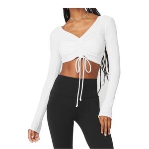 Ribbed Cinch Cropped Long Sleeve - Women's white top